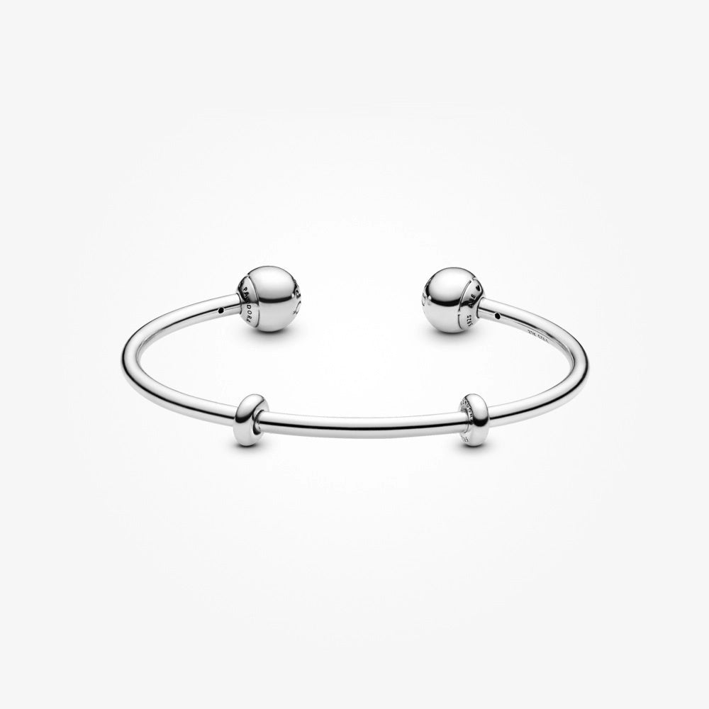 Pandora Moments Silver Open
Bangle