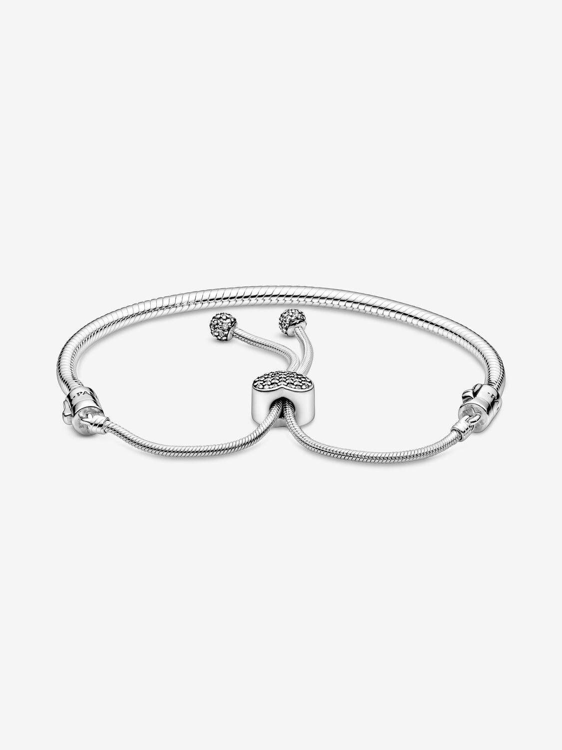 Pandora Moments Pavé
Heart Clasp Snake Chain
Slider Bracelet